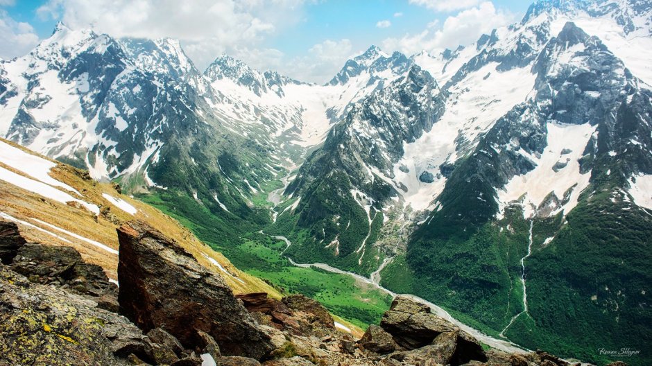 Кавказский хребет Домбай
