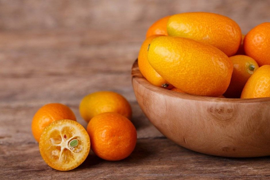Оранжевый фрукт кумкват